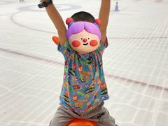 -冰堡国际溜冰场(观澜湖新城MHMALL店)
