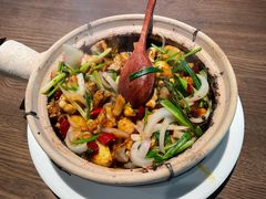 -啫响粤煲料理(万好大厦店)