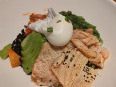 炙烤三文鱼拌饭-Moka Bros 摩卡站(西单大悦城店)