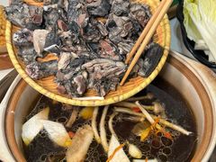-土连锅·现熬养生汤锅(梁家巷店)