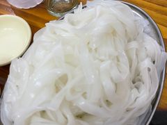 -周良天山牛杂城(天山路总店)