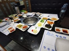 -青松馆韩国料理(香港中路佳世客店)