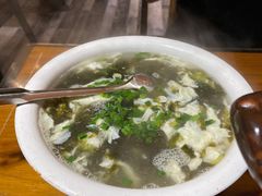 -临江餐馆二楼美食部落