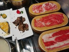 -淡尾·海鲜自助概念餐厅(虹桥南丰城店)