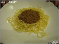 肉醬意大利面-卡本妮法餐厅·北京和平宾馆