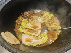 -鲁员外地锅鸡地锅鱼(古墩路店)