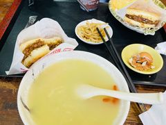 荷叶粥-穆得·老周家牛肉烧饼(普利街店)