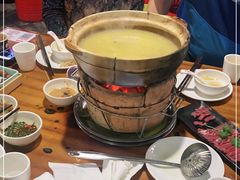 -捞围鲜·港式打边炉(海阳路店)
