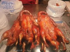 -上海枇杷烤鸭(燕丰商场店)