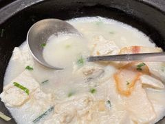 -梦都海鲜酒家(万达广场江桥店)