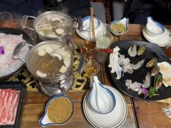 -丽江庭院·云南野生菌·海鲜火锅(鼓楼四合院店)