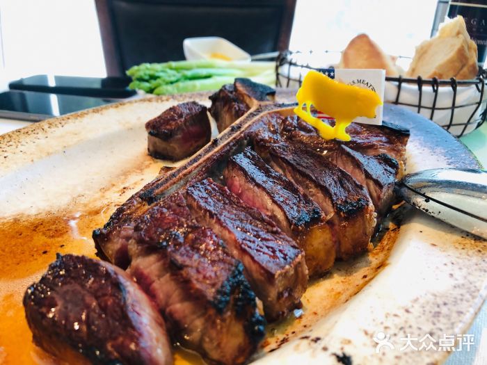 Wolfgang’s Steakhouse 沃夫冈牛排馆(上海白玉兰广场店)招牌大里脊牛排图片