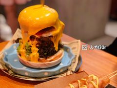 -牛纽塔·牛人堡(群众路店)