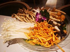 -八珍玉食鸡煲·打边炉(印象城店)