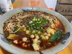-丁丁猫重庆小面(徐州路店)