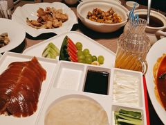 -艳阳天·非遗楚菜(武汉客厅店)