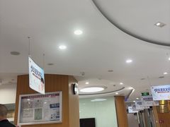 -雅悦齿科(顾村公园店)