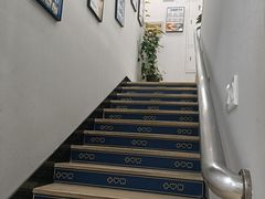 -美酷口腔牙齿矫正(江桥万达店)