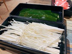 -鸡遇虾煲干锅火锅(小寨金莎店)