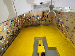 -问山MountQuest攀岩馆