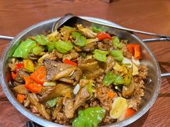 -老滇山寨•云南特色菜•地方菜•民族风情歌舞表演(金碧店)