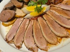 招牌卤狮头鹅七拼-潮界(虹桥新天地店)