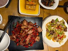 -隔壁老王·家常云南菜(花巷店)