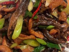 -破三川·新川菜(静安大融城店)
