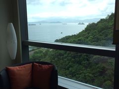 iphone_upload_pic-香港数码港艾美酒店