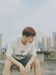 -CASTER跳舞俱乐部