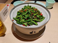 干锅豆角-吕氏疙瘩汤·新派鲁菜(欢乐汇店)