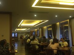 -大佛寺高级素食自助餐厅