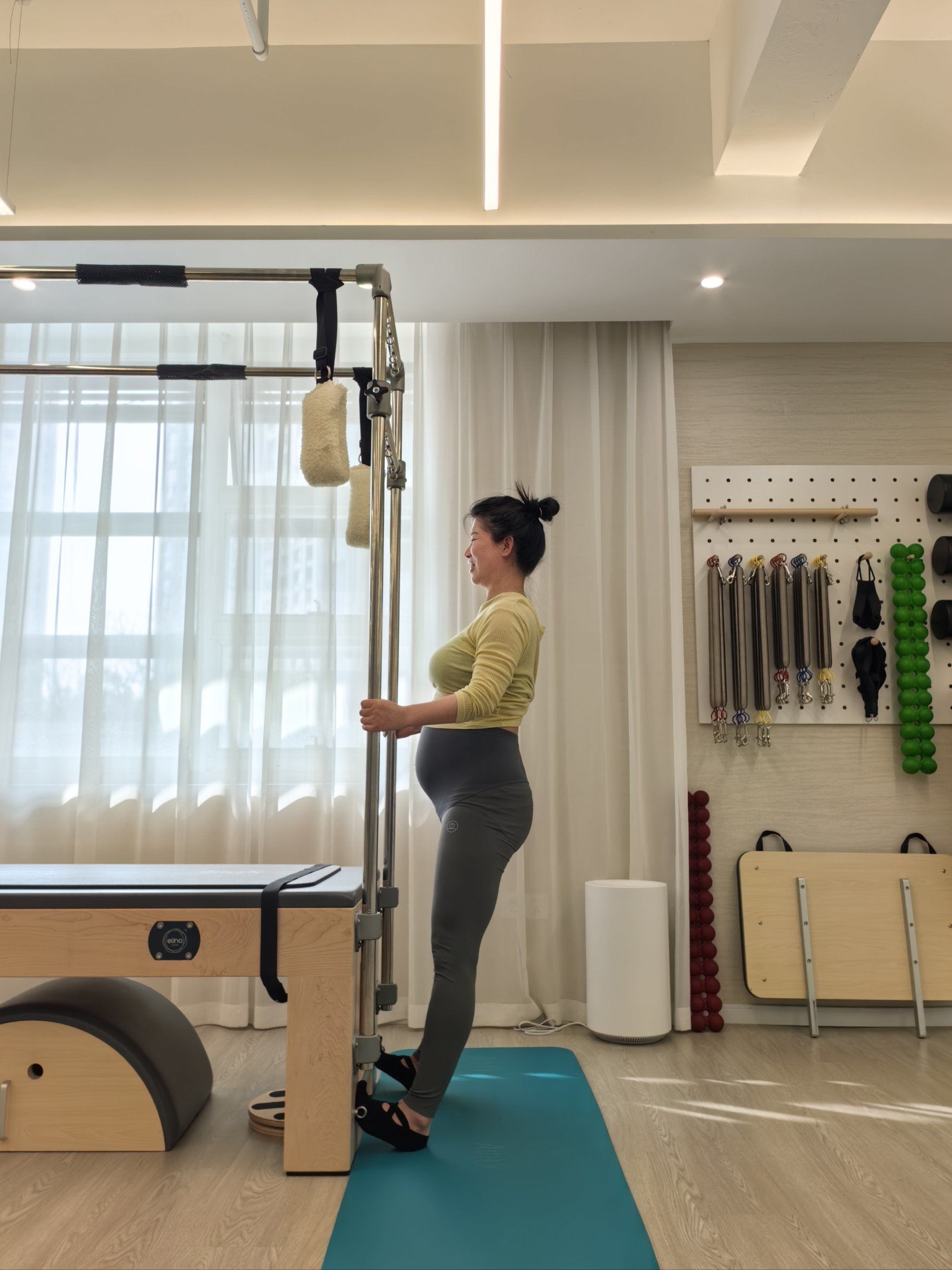 普拉提30周的孕产妈妈