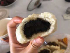 黑芝麻包-老陶包子铺(南大西南村店)
