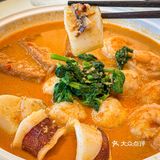 打卡望出去就是魔都三件套的餐厅