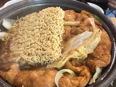 -芳村榕树头叹佬鸡煲(体育西店)