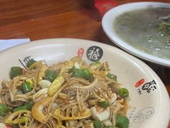 -何永光123鲜牛肉馆(1号店)