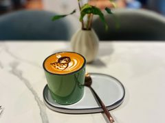 -潮一不贰·法式甜品·生日蛋糕·西式简餐(外滩店)