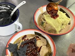 -嘎嘎香·大茶缸麻辣烫