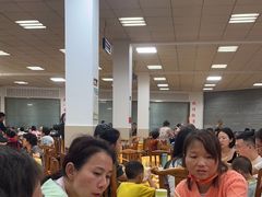 -荣生萝卜汤饭店