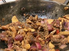 -胡须佬鸡煲四季火锅店(石厦西村直营店)
