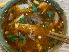 -全家福米线
