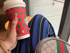 -星巴克(德阳洋洋百货店)