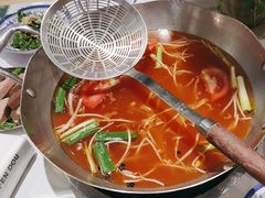 -王奋斗贵州酸汤牛肉火锅