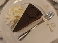 -Cafe Sacher(WIEN)