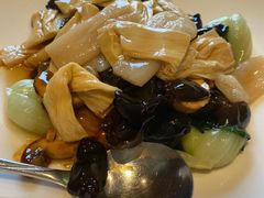 竹笙顶湖上素-御宝轩(益丰·外滩源店)