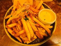 -斯普汇生蚝牛排馆(中骏世界城店)