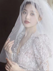-莫小姐婚纱
