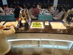 -迈豪国际酒店-百老汇旋转西餐厅