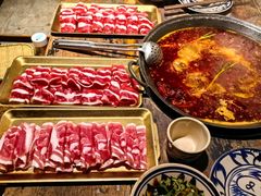 -旧街市鲜货老火锅(大光路店)